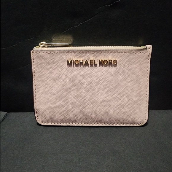 Michael Kors Handbags - Michael Kors card holder